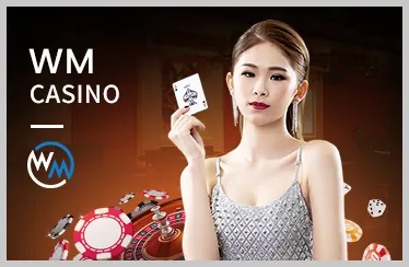 Bàn Poker với nhiều người chơi